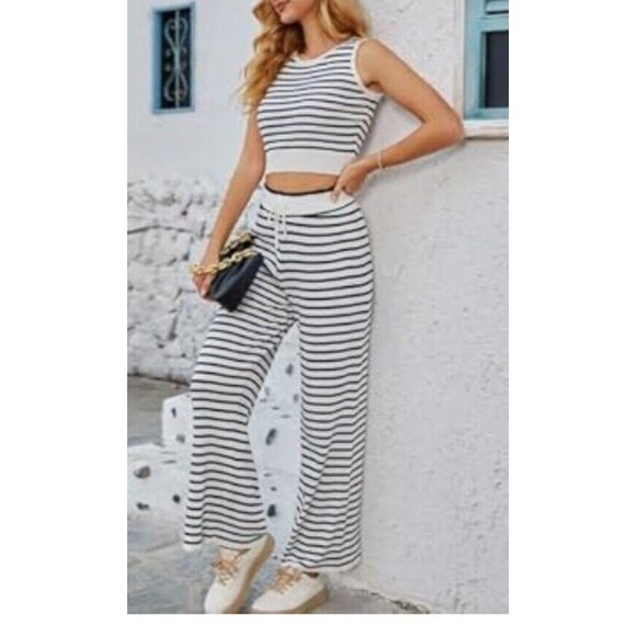 Women's 2 Piece Pant/Shirt Set Black/white Stripe Vipwest SzL - Picture 1 of 2
